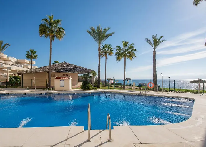 Right On The - 4br Seaview Апартаменты