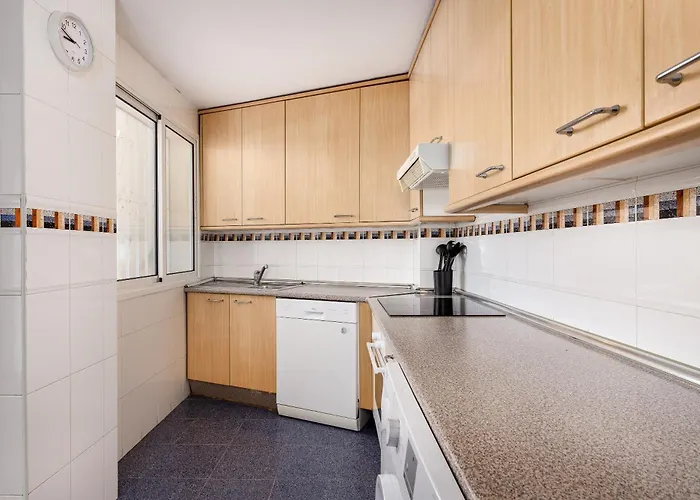 Right On The - 4br Seaview Апартаменты