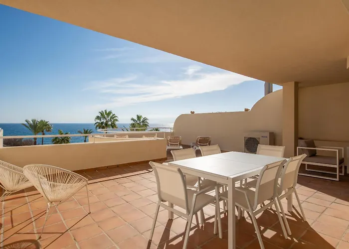 Apartment Right On The - 4br Seaview *